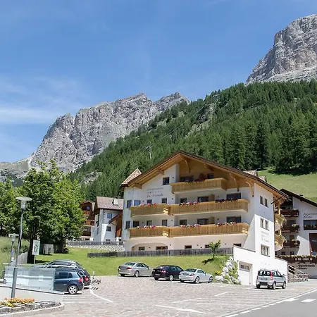 Garnì La Dorada 3*